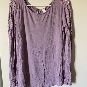 BKE long sleeve lace top